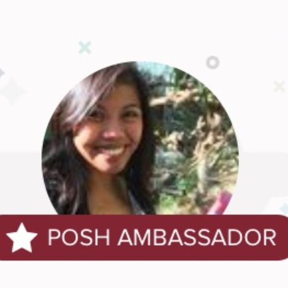 Meet your Posher, Andi - Picture 2 of 8